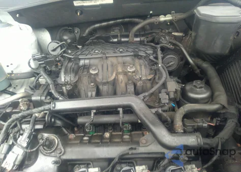 2010 Hyundai Santa Fe Se z USA, uszkodzony, nr VIN 5NMSH4AG3AH397189